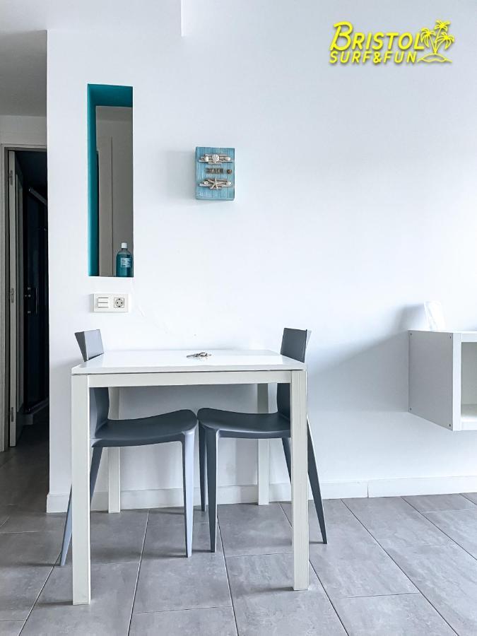 B-Rent Bristol Beach Surf & Fun Corralejo Exterior foto